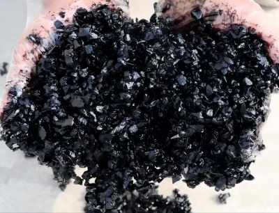 衡东沥青冷补料（沥青砂）的优势特点与施工流程解析